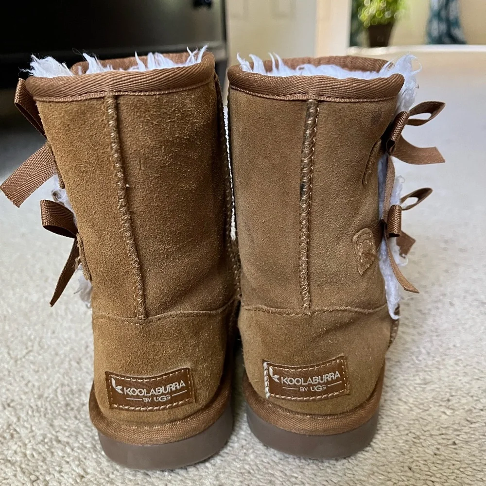 Koolaburra by Ugg Short Suede Chestnut Boots with Bows Size 13 Girls